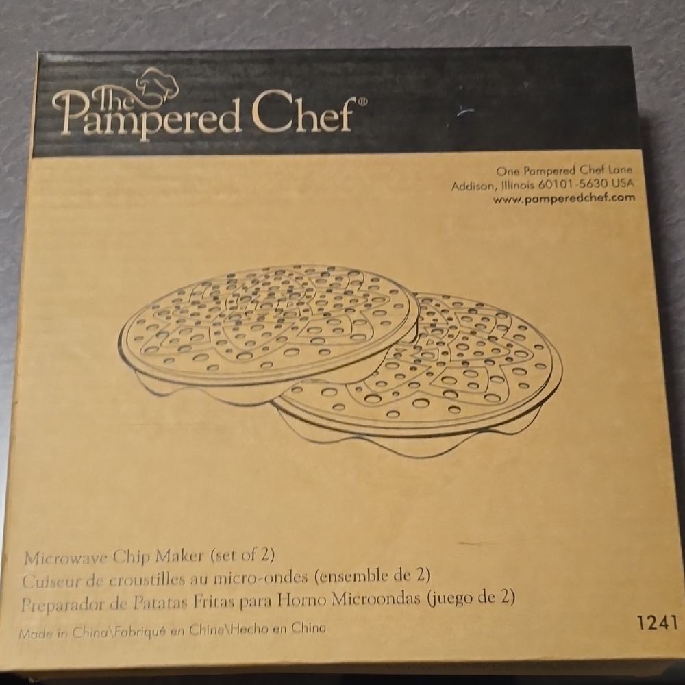 Pampered Chef Microwave Chip Maker Duo